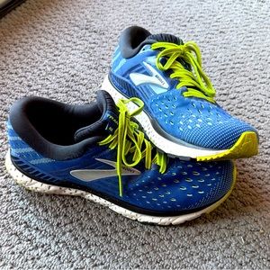 Men’s Brooks Transcend 6 - size US 9M